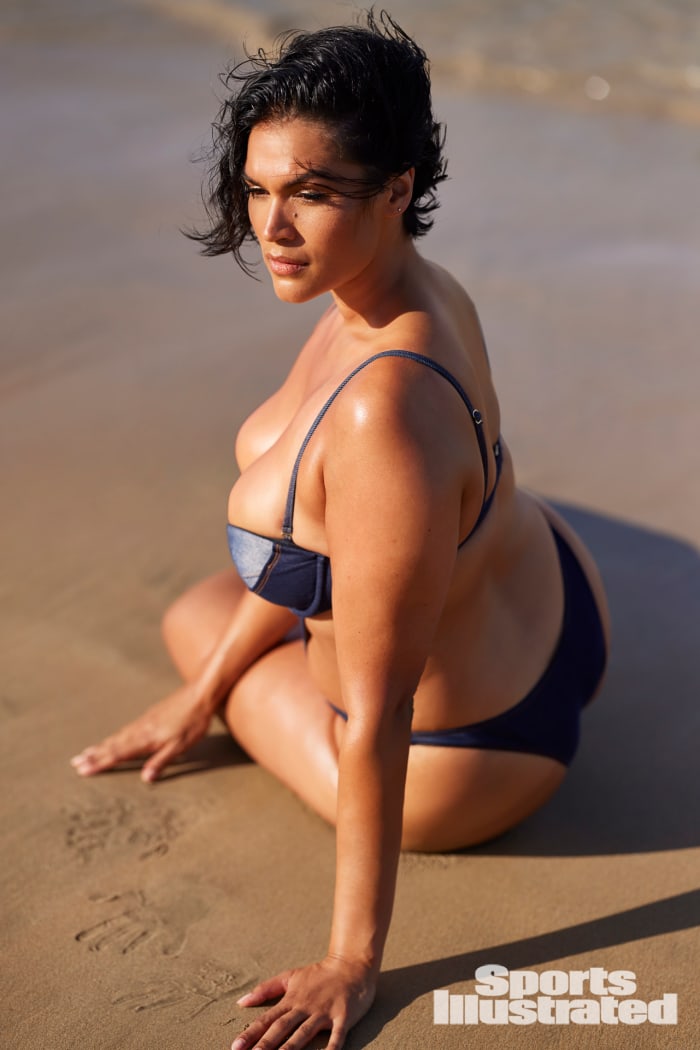 JENNIFER_09_0029_WMweb